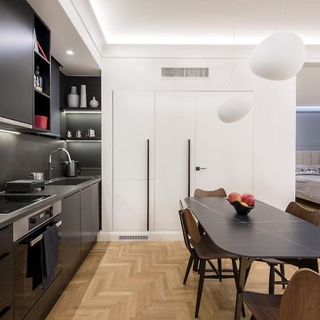 Chic Central Athens Apartment At Mavilli Sq. 외부 사진